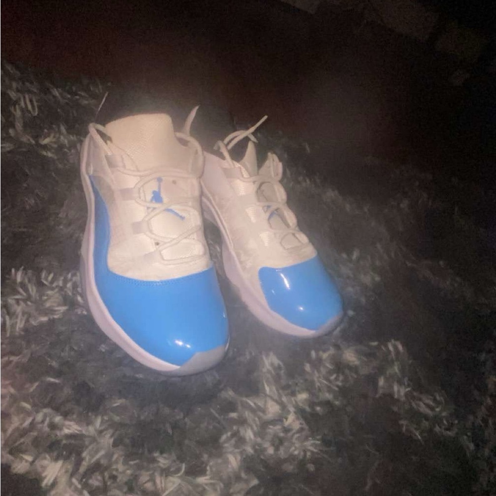 Nike Air Jordan 11 Low tops
